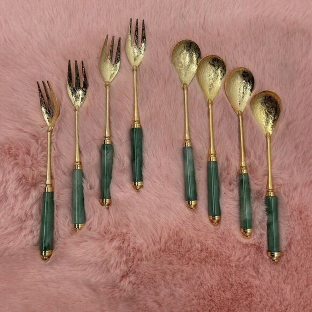 Elegant Gold and Green Cutlery Set